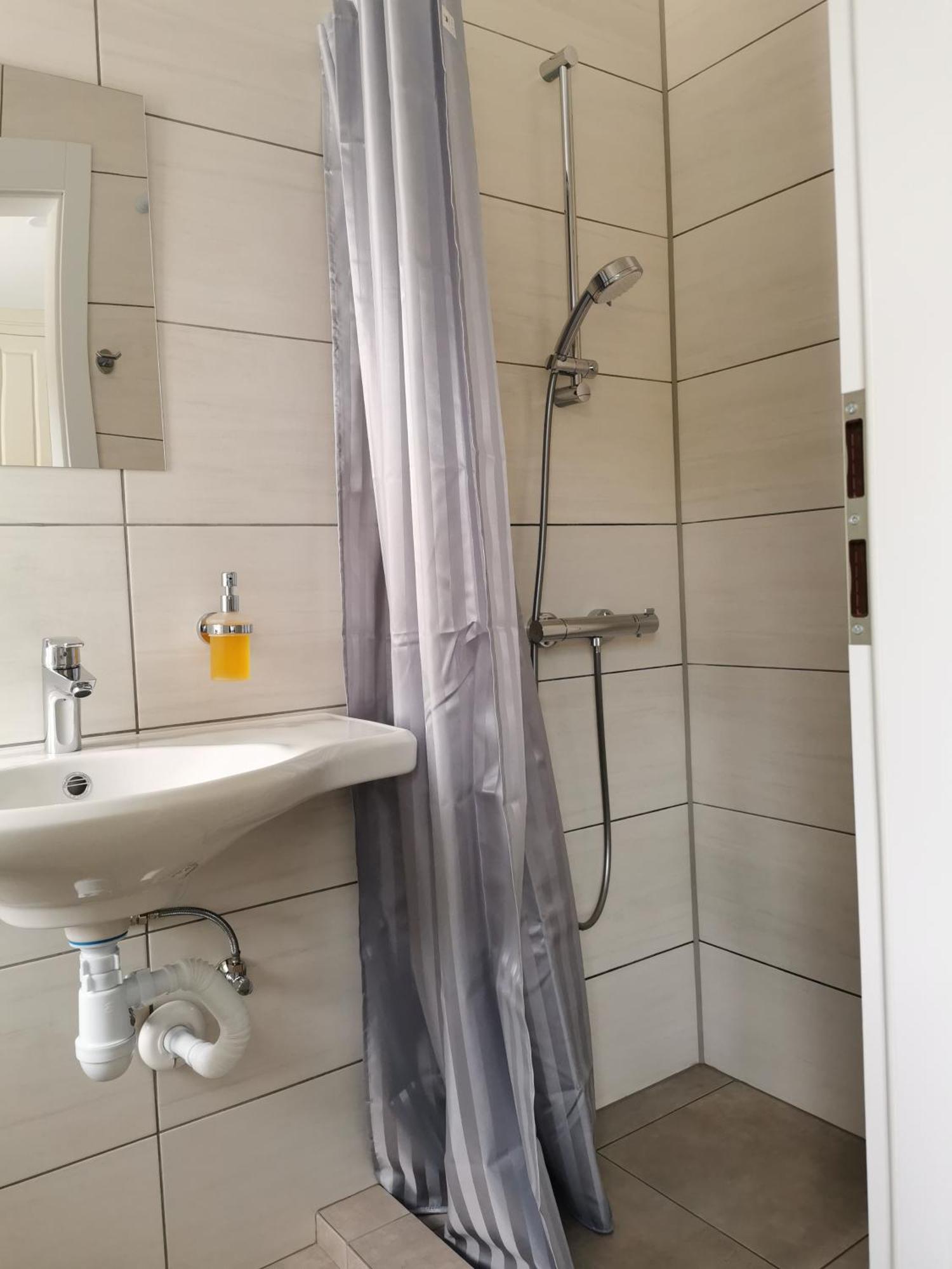 Neringarent Apartamentai Juodkrantė Екстериор снимка